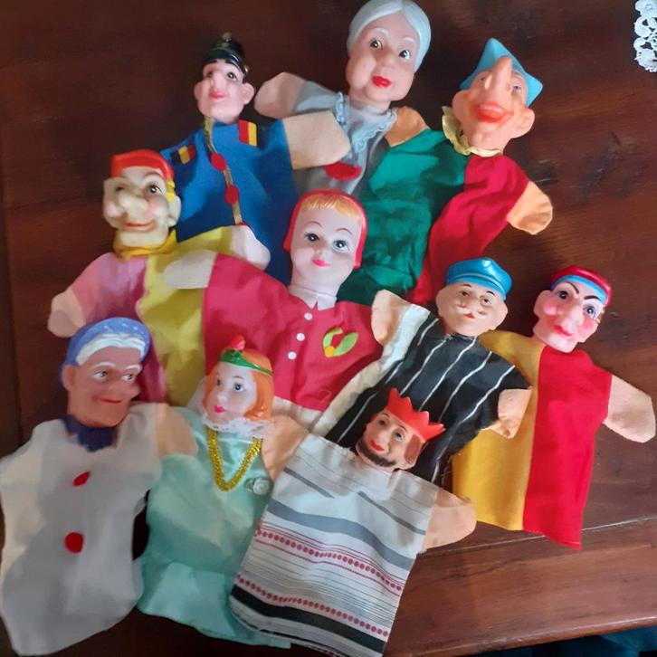 Retro handpoppen poppenkastpoppen  ( F ), Kinderen en Baby's, Speelgoed | Poppen, Zo goed als nieuw, Overige typen, Ophalen of Verzenden