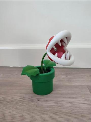Nieuwe Super Mario Piranha Plant lamp op batterijen.  beschikbaar voor biedingen