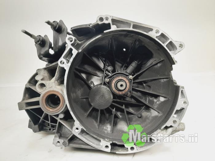 Versnellingsbak van een Ford Mondeo, Auto-onderdelen, Transmissie en Toebehoren, Ford, Gebruikt, 6 maanden garantie, 12 maanden garantie