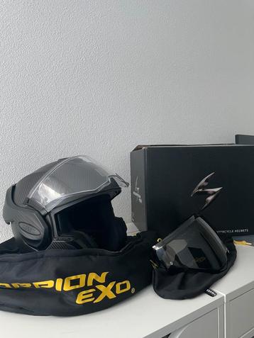 Scorpion Exo-Tech Carbon Motorhelm Maat L beschikbaar voor biedingen