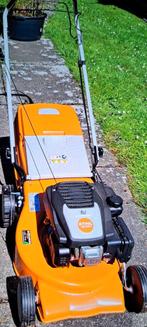 Stihl benzine grasmaaier met aandrijving, Tuin en Terras, Grasmaaiers, Cirkelmaaier, Ophalen, Zo goed als nieuw