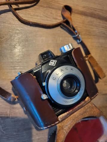 Oude camera beschikbaar voor biedingen