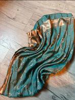 Sjaals, Kleding | Dames, Ophalen of Verzenden, Zo goed als nieuw, Maat 46/48 (XL) of groter, Sjaal