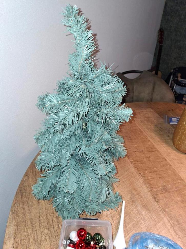 Mooie kerstboom van 65 cm, Diversen, Kerst, Ophalen