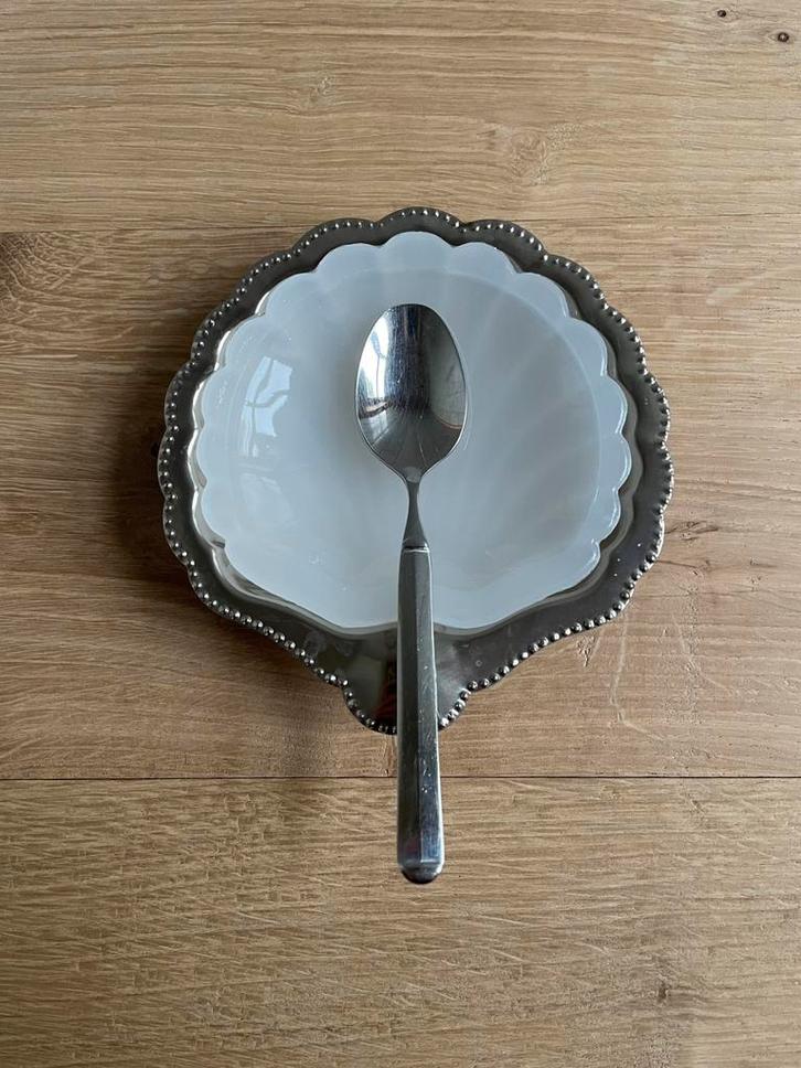 Vintage kaviaar boter schelp St Jacobs inleg glas lepel 70s, Antiek en Kunst, Antiek | Schalen, Ophalen of Verzenden