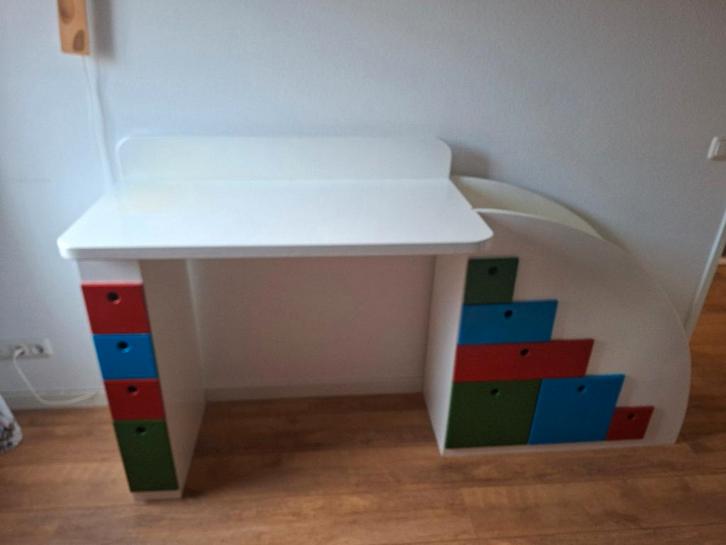 Commode met trap, Kinderen en Baby's, Kinderkamer | Commodes en Kasten, Gebruikt, Commode, 90 tot 105 cm, 75 tot 100 cm, 50 tot 70 cm