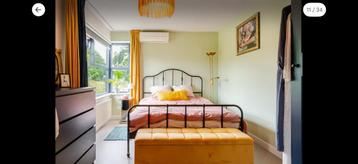 Bedframe 160x200, ikea, zwart met goud, spijlen - afbeelding 1