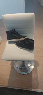 Te koop UGG boots (Radical), Ophalen, UGG, Zwart, Sneakers of Gympen