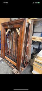 Antieke houten deuromlijsting met ornamenten, Ophalen