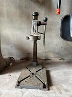 Gereedschap te koop, Ophalen
