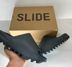 adidas Yeezy Slide Slate Grey maat 42, Slippers, Zwart, Nieuw, Ophalen of Verzenden