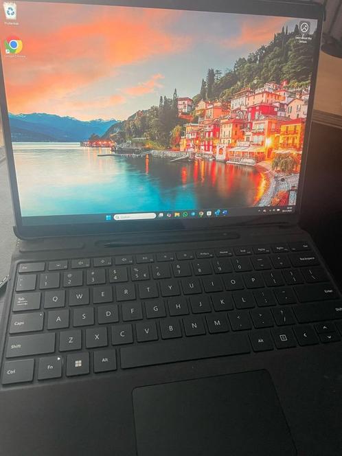 Microsoft Surface Pro 8 LTE Platinum, Computers en Software, Windows Laptops, Zo goed als nieuw, 13 inch, SSD, 2 tot 3 Ghz, 16 GB