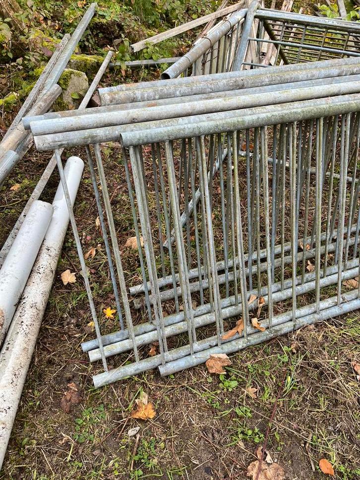 Prachtige Weide-afrastering / tuinhek / erfafscheiding, Tuin en Terras, Tuinhekken en Hekwerk, Gebruikt, Spijlenhekwerk, IJzer