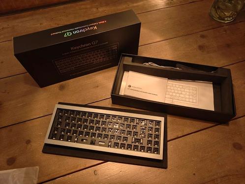 Keychron Q7 (e2) ISO BAREBONE toetsenbord aluminium, Computers en Software, Toetsenborden, Zo goed als nieuw, Overige indelingen
