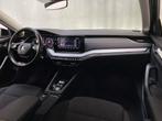 Skoda Octavia Combi 1.0 e-TSI DSG Business Edition Plus Adap, Auto's, Stof, Gebruikt, Met garantie (alle), Grijs