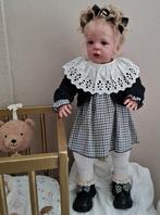 Toddler Sandie, Verzamelen, Poppen, Ophalen of Verzenden, Zo goed als nieuw, Pop