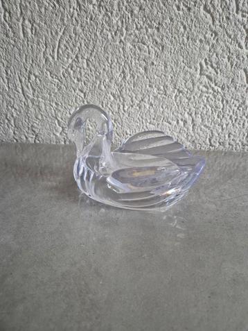 Plastic Zwaan Ornament beschikbaar voor biedingen