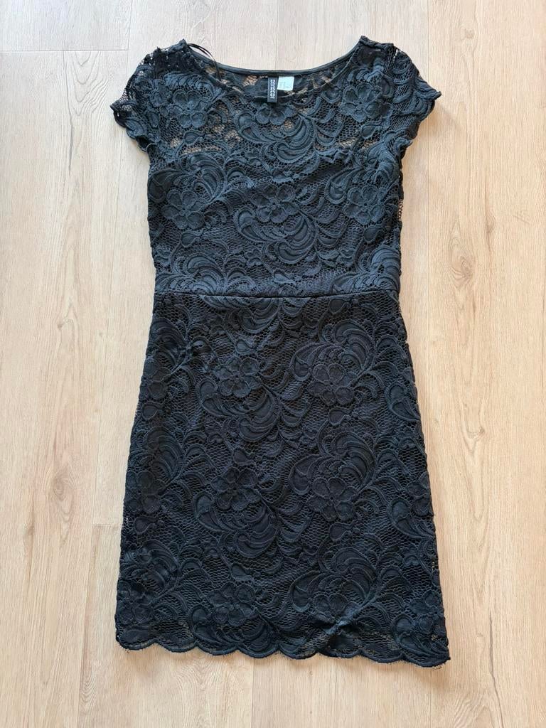 Divided, zwart gevoerd kanten jurkje, maat 40, Maat 38/40 (M), Zwart, Ophalen of Verzenden, Zo goed als nieuw