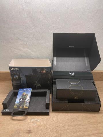 Xbox Series X Halo Infinite Limited Edition beschikbaar voor biedingen