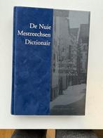 (O) De Nuie Mestreechsen Dictionair – Woordenboek (2004), Verzenden, Zo goed als nieuw