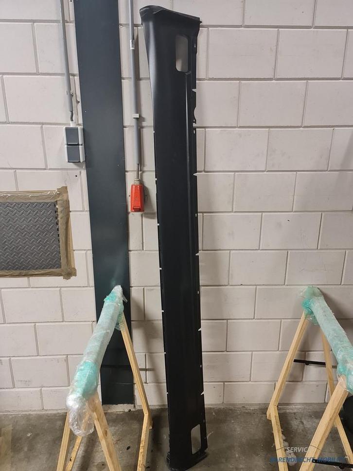 sideskirt Porsche Cayenne 92A 7P5853553 links zwart originee, Auto-onderdelen, Carrosserie en Plaatwerk, Motorkap, Porsche, Links