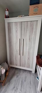 Interbaby kinderkamer set: ledikant, commode, kast, Kinderen en Baby's, Kinderkamer | Commodes en Kasten, Ophalen