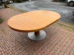 Design eettafel Arco.  Uitschuifbaar, Ophalen