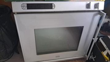 Gaggenau inbouw oven Gaggenau  HLED27 EB221-bold 60x60x58 beschikbaar voor biedingen