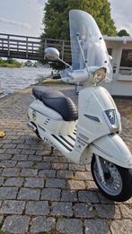 Peugot Django Bouwjaar:12-2017 km stand 5840,zeer netjes, Zo goed als nieuw, Benzine, Ophalen, Overige merken