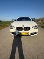 BMW 1-Serie 116i Business+ Carplay PDC 100KW 5DR 2012 Wit, 1-Serie, Zwart, 4 cilinders, Wit