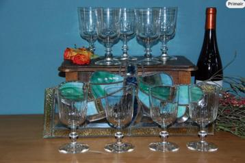 9 Antieke wijn glazen gemaakt in Frankrijk.  beschikbaar voor biedingen