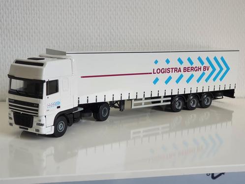 Lion car Daf XF Space cab Logistra Bergh BV  tautliner, Hobby en Vrije tijd, Modelauto's | 1:50, Zo goed als nieuw, Bus of Vrachtwagen