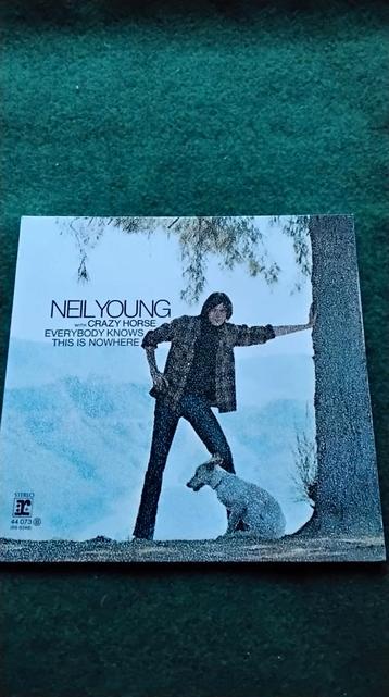 NEIL YOUNG  beschikbaar voor biedingen