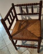 vintage antiek hoekstoeltje bobbin corner chair riet zitting, Ophalen of Verzenden
