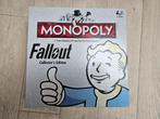 Monopoly Fallout Collectors Edition, Vijf spelers of meer, Ophalen of Verzenden, Zo goed als nieuw, Hasbro Gaming