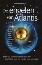 De Engelen van Atlantis - Steward Pearce, Boeken, Esoterie en Spiritualiteit, Ophalen of Verzenden, Gelezen, Spiritualiteit algemeen
