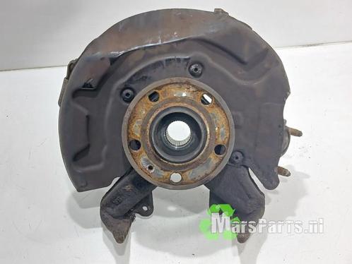Fusee links-voor van een Volkswagen Polo, Auto-onderdelen, Ophanging en Onderstel, Volkswagen, Gebruikt, 6 maanden garantie, 12 maanden garantie
