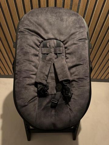 Kidsmill Up! Velours Newborn Bekleding Graphite beschikbaar voor biedingen