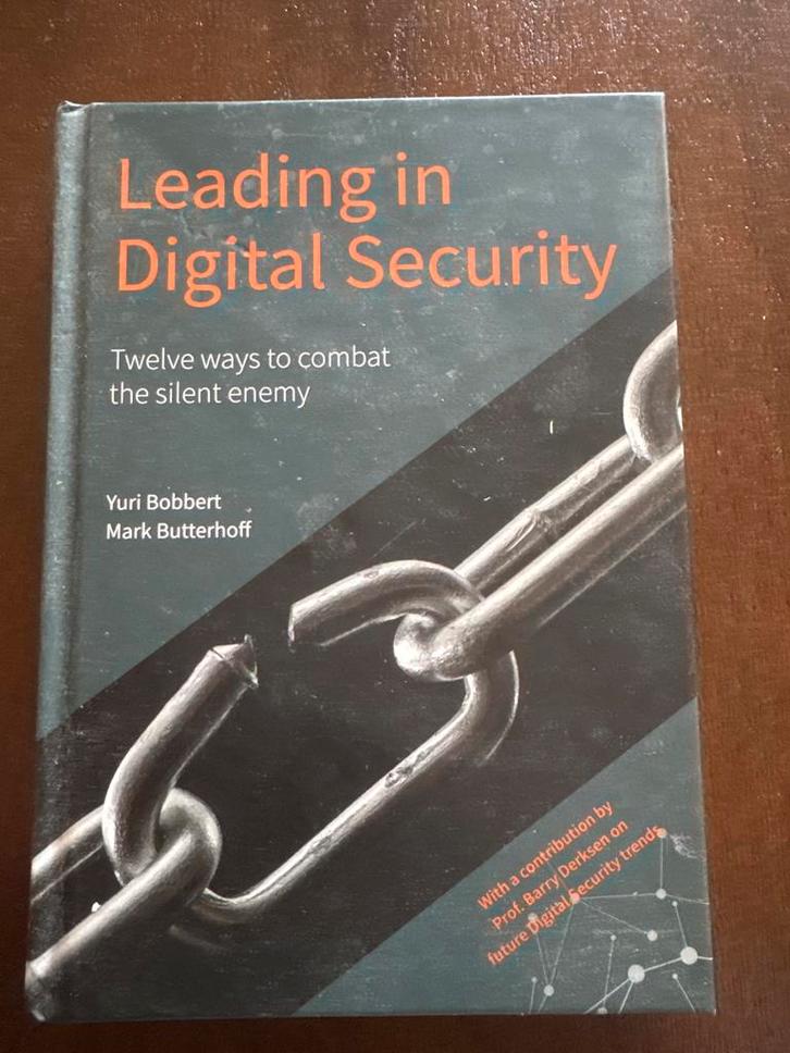 Leading in Digital Security - Yuri Bobbert, Mark Butterhoff, Boeken, Informatica en Computer, Zo goed als nieuw, Vakgebied of Industrie