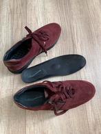 Medicus, ZGAN bordeauxrood suède sneaker mt 40., Medicus, Ophalen of Verzenden, Rood, Sneakers of Gympen