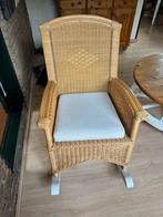 Rieten Schommelstoel met Kussen - Keurige Staat!, Ophalen, Zo goed als nieuw, 50 tot 75 cm, Riet of Rotan
