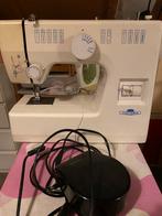 Victoria naaimachine, Hobby en Vrije tijd, Naaimachines en Toebehoren, Ophalen, Zo goed als nieuw, Naaimachine, Overige merken