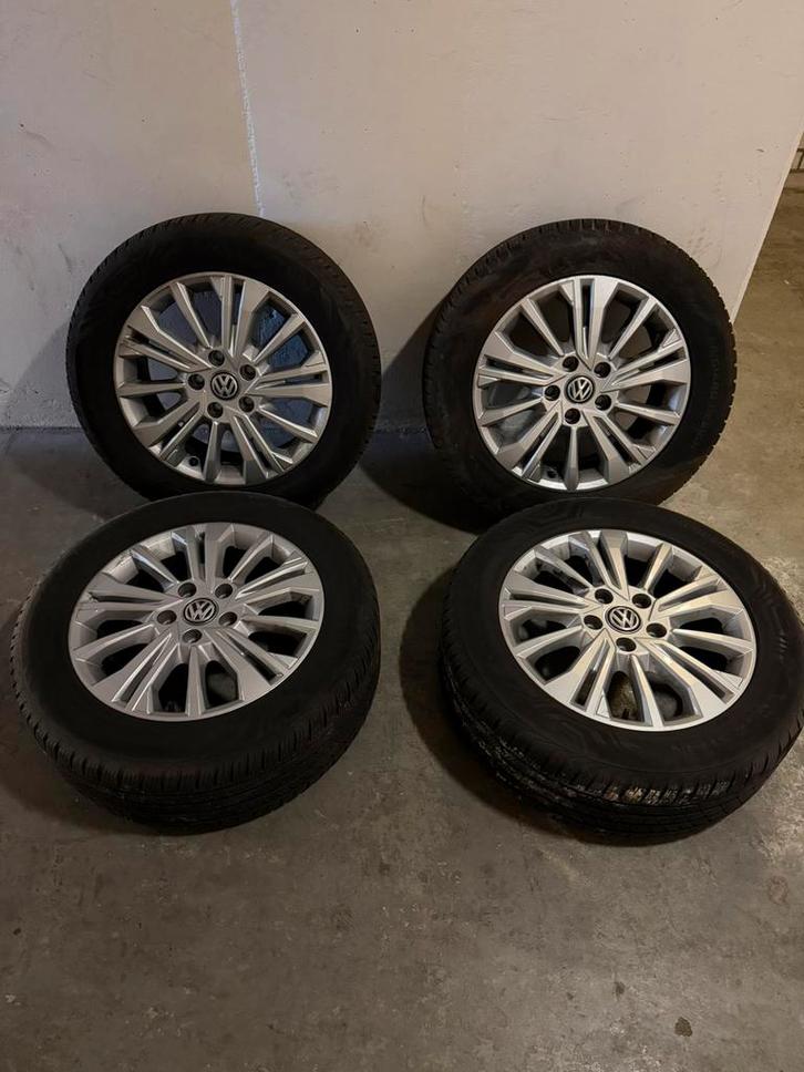 Originele vw transporter velgen met band, Auto-onderdelen, Banden en Velgen, Banden en Velgen, All Season, 17 inch, 235 mm, Bestelwagen