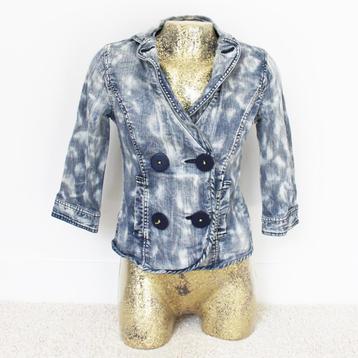 Mooi Vero Moda Denim Jasje (S) € 20,- beschikbaar voor biedingen