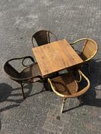 Tafel & Stapelbare Stoelen Terras, Ophalen
