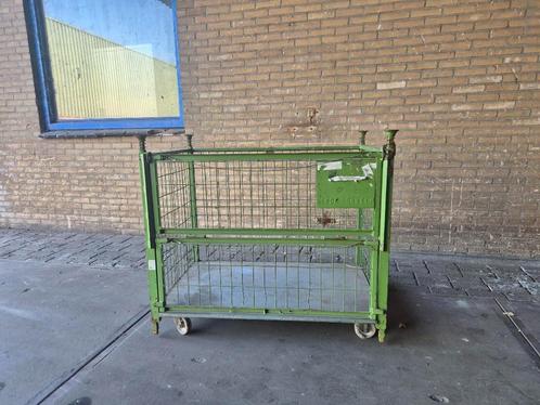 Gitterbox stapelkrat krat verrijdbaar koopje, Doe-het-zelf en Verbouw, Kratten en Dozen, Gebruikt, Krat, 100 cm of meer, Minder dan 35 cm