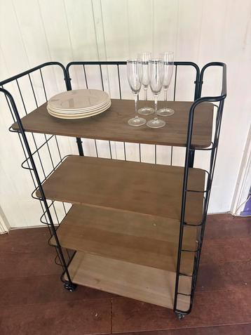 Bakkerskast wandkast kast beschikbaar voor biedingen