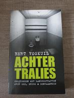 Achter Tralies - Bert Voskuil, Boeken, Ophalen of Verzenden, Gelezen, Bert Voskuil
