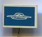 Plymouth blauw op blik auto speldje ( C_152 ), Verzamelen, Speldjes, Pins en Buttons, Verzenden, Zo goed als nieuw, Transport