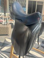 Dressuurzadel Rossner Utah 17 inch, Dieren en Toebehoren, Paarden en Pony's | Zadels, Ophalen of Verzenden, Dressuur